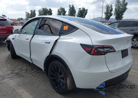 2022 Tesla Model Y Long Range Dual Motor All-Wheel Drive из США, поврежденный, VIN 7SAYGDEE0NF329786